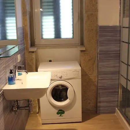 Le Tre Palme Apartment Frigintini